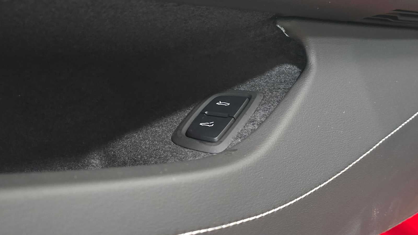 2023 Chevrolet Corvette 2LT