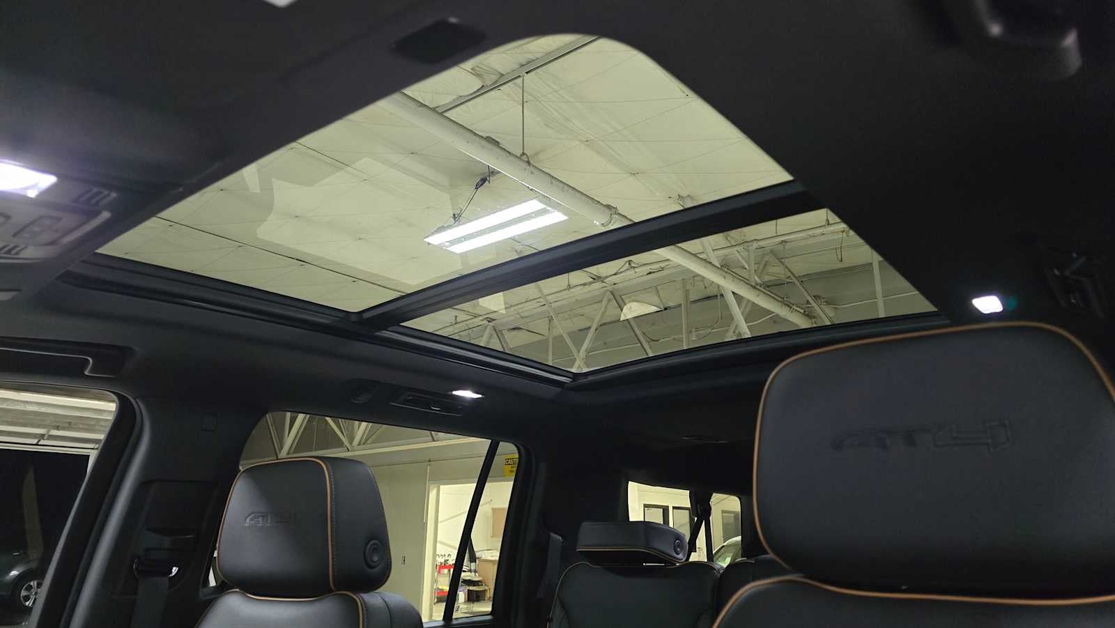 2024 GMC Yukon XL AT4