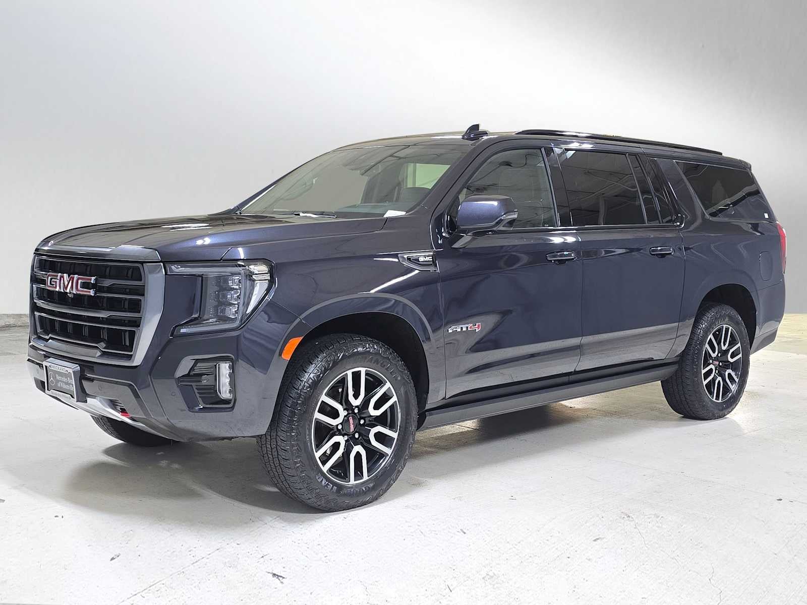 2024 GMC Yukon XL AT4