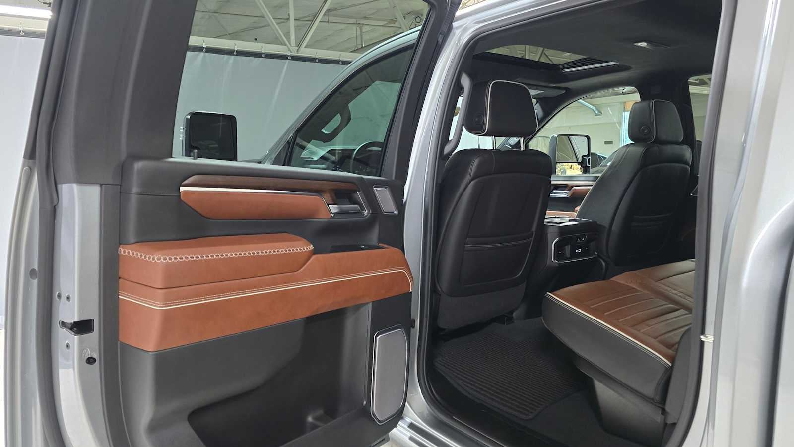 2024 GMC Sierra 3500HD Denali Ultimate