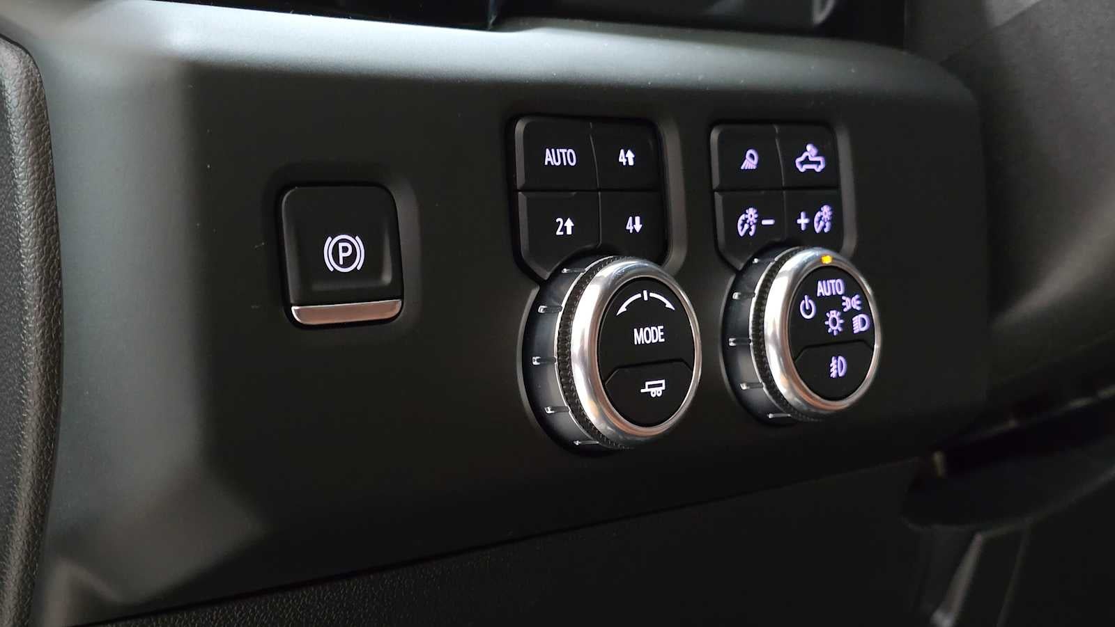 2024 GMC Sierra 3500HD Denali Ultimate