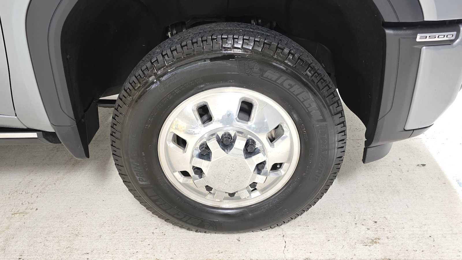 2024 GMC Sierra 3500HD Denali Ultimate