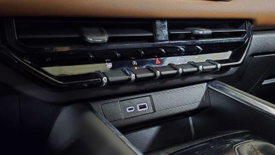 2024 GMC Canyon 4WD AT4