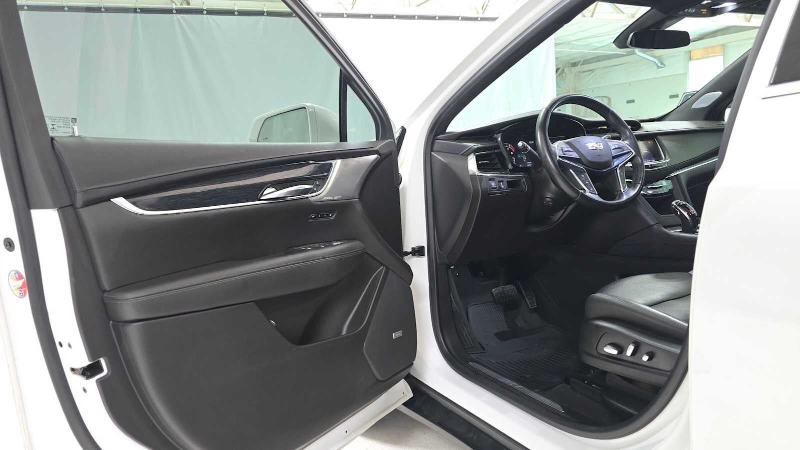 2020 Cadillac XT5 Premium Luxury FWD