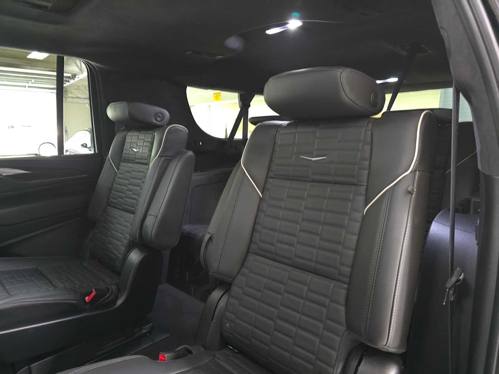 2024 Cadillac Escalade ESV 4WD Premium Luxury Platinum