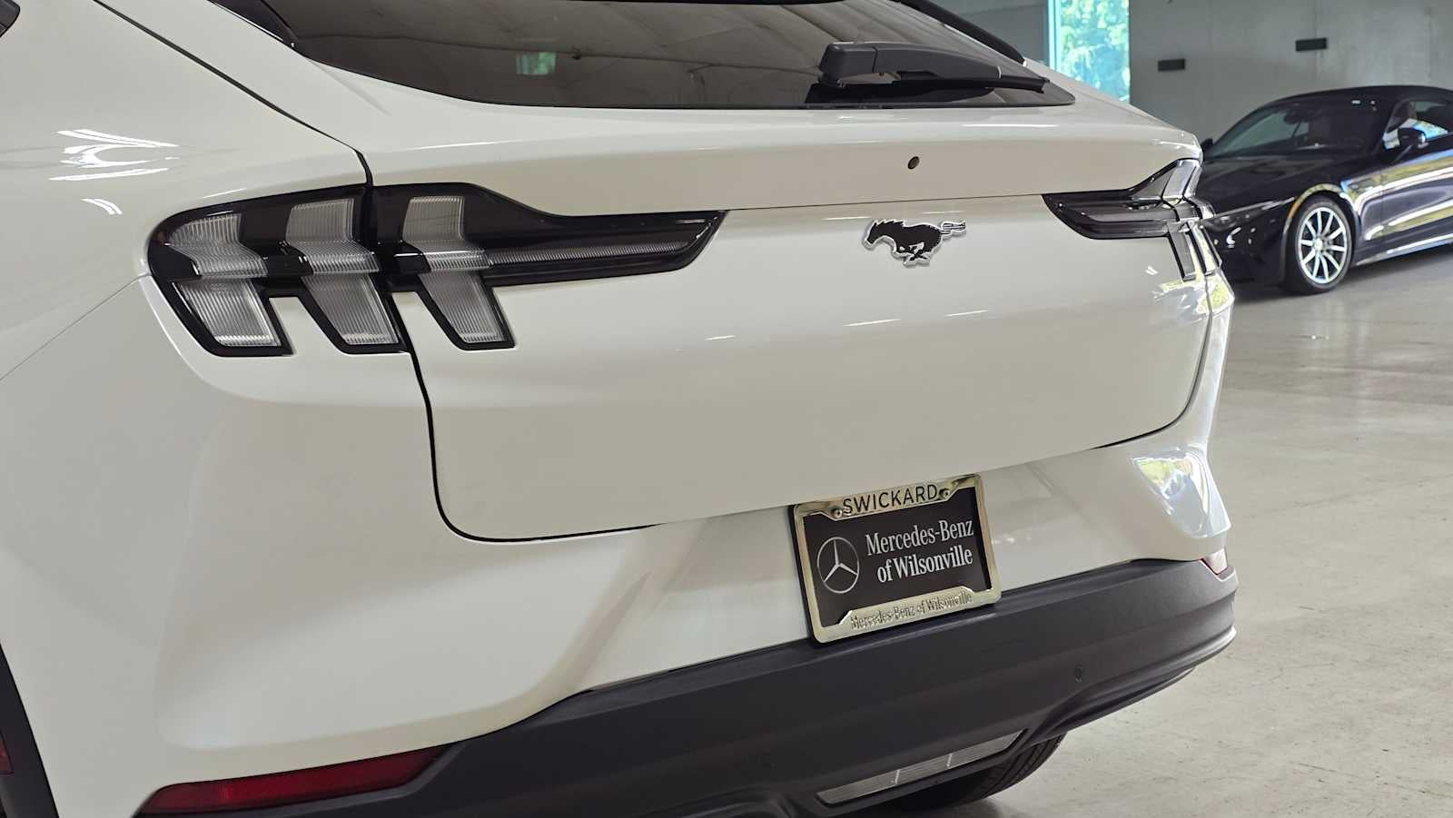 2022 Ford Mustang Mach-E Select