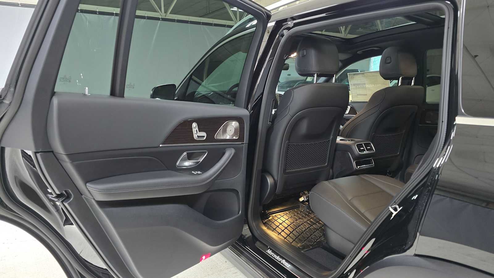 2025 Mercedes-Benz GLS 450 GLS 450