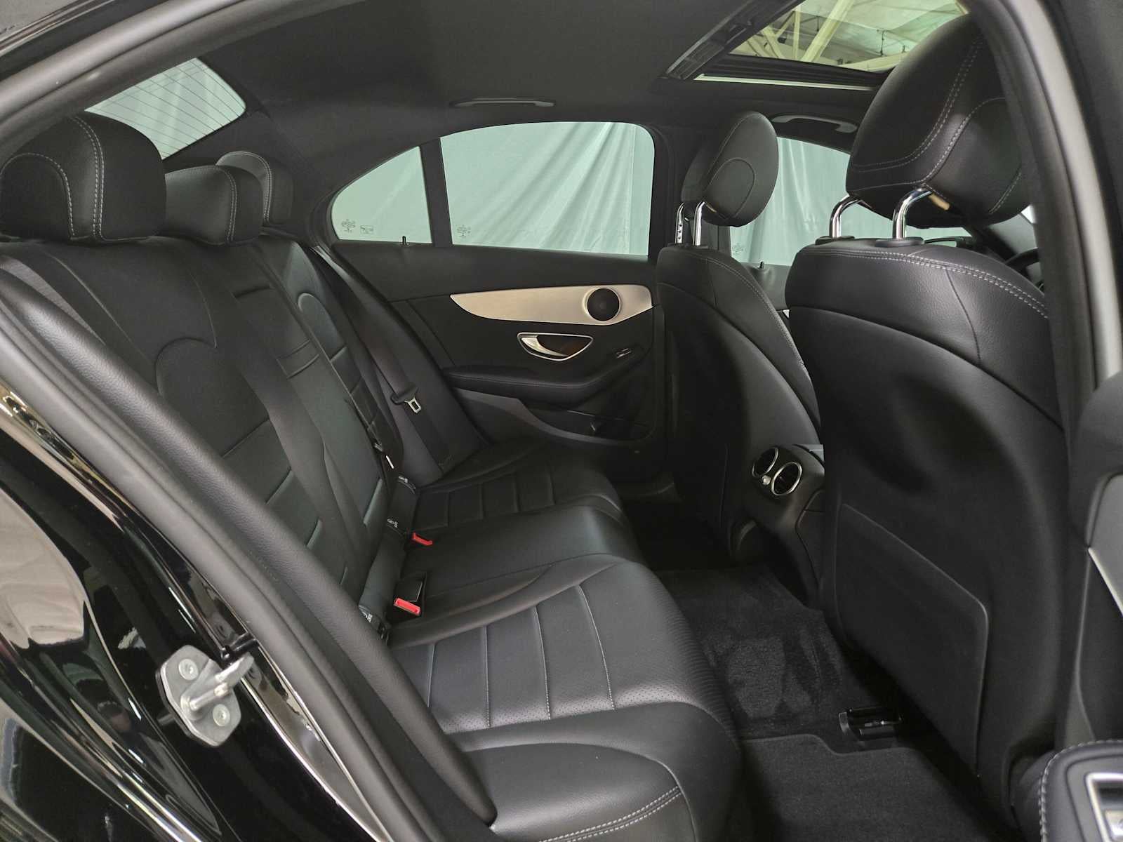 2018 Mercedes-Benz C 300 Sedan