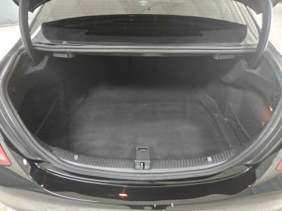 2018 Mercedes-Benz C 300 Sedan