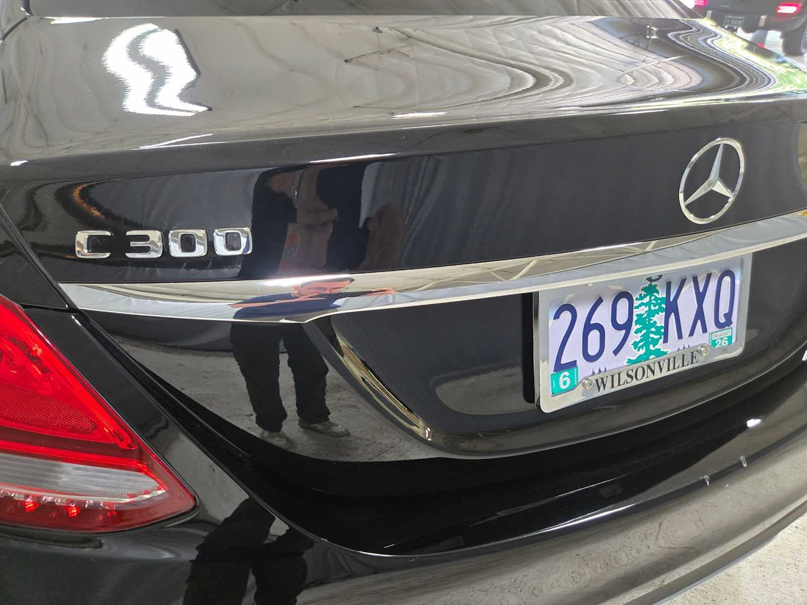 2018 Mercedes-Benz C 300 Sedan