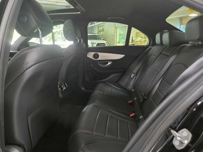 2018 Mercedes-Benz C 300 Sedan