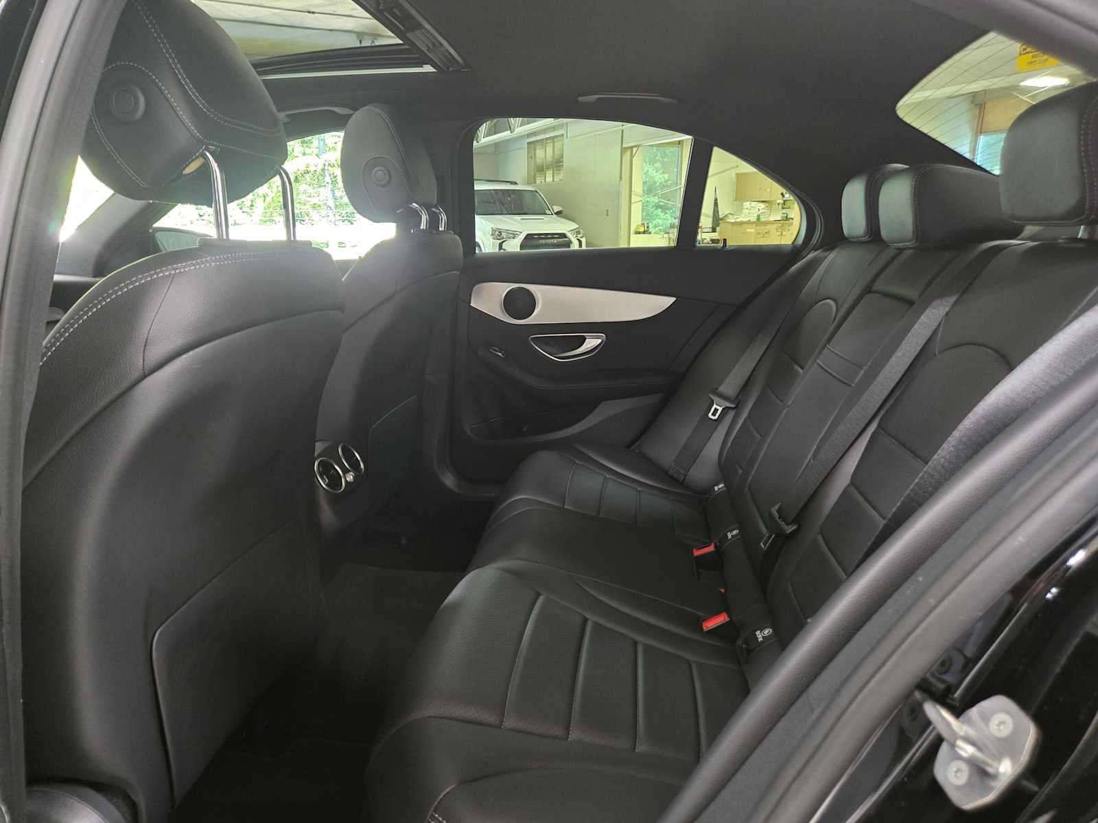 2018 Mercedes-Benz C 300 Sedan