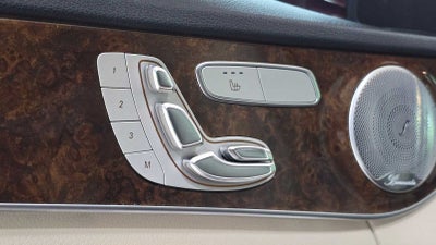 2018 Mercedes-Benz C 300 Sedan