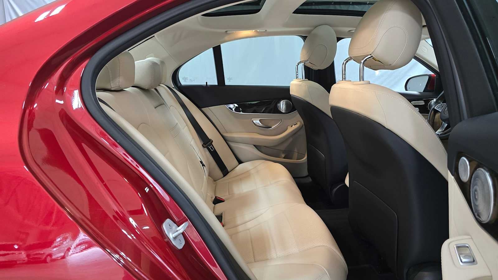 2016 Mercedes-Benz C 300 4dr Sdn 4MATIC®
