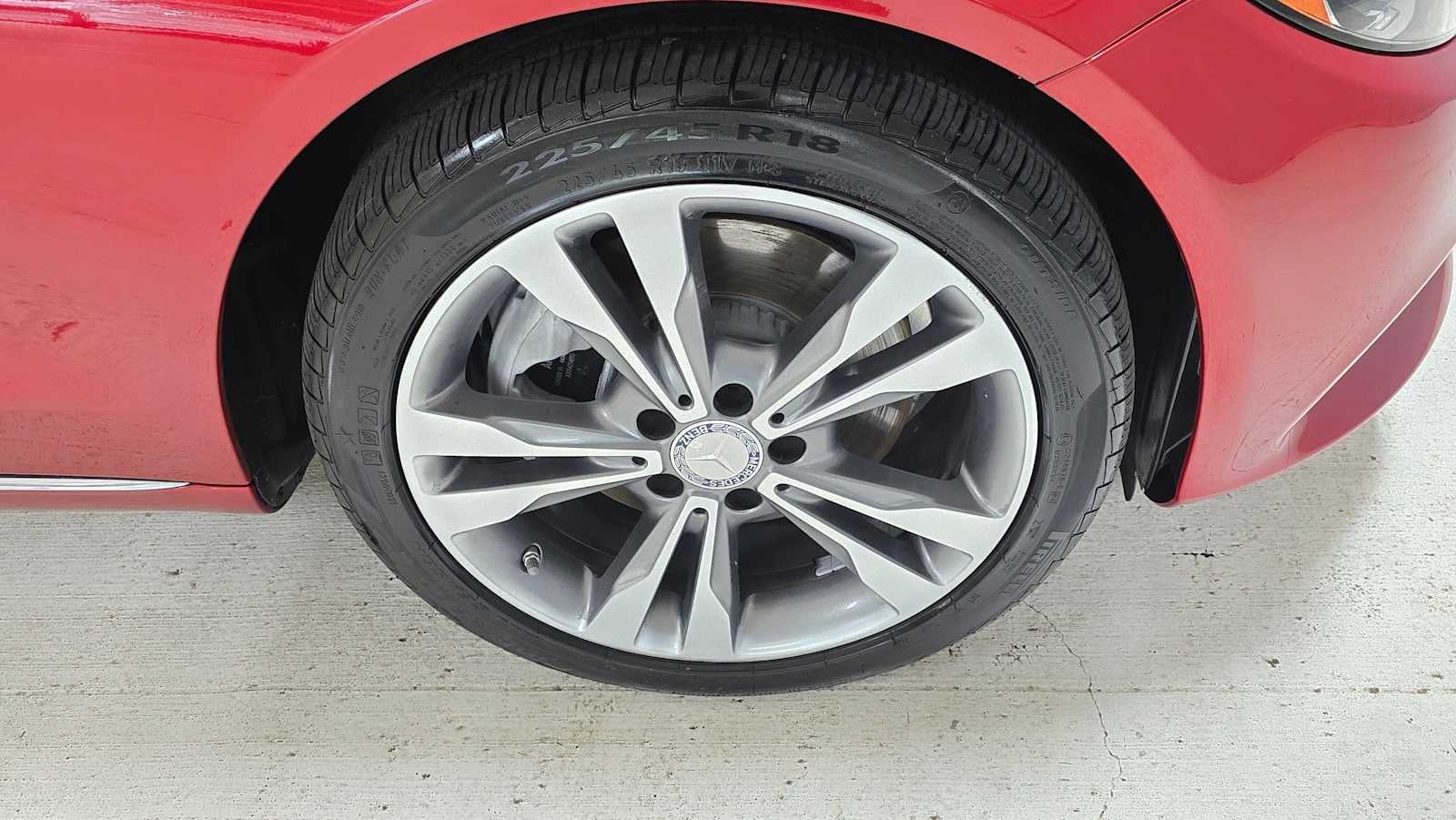2016 Mercedes-Benz C 300 4dr Sdn 4MATIC®