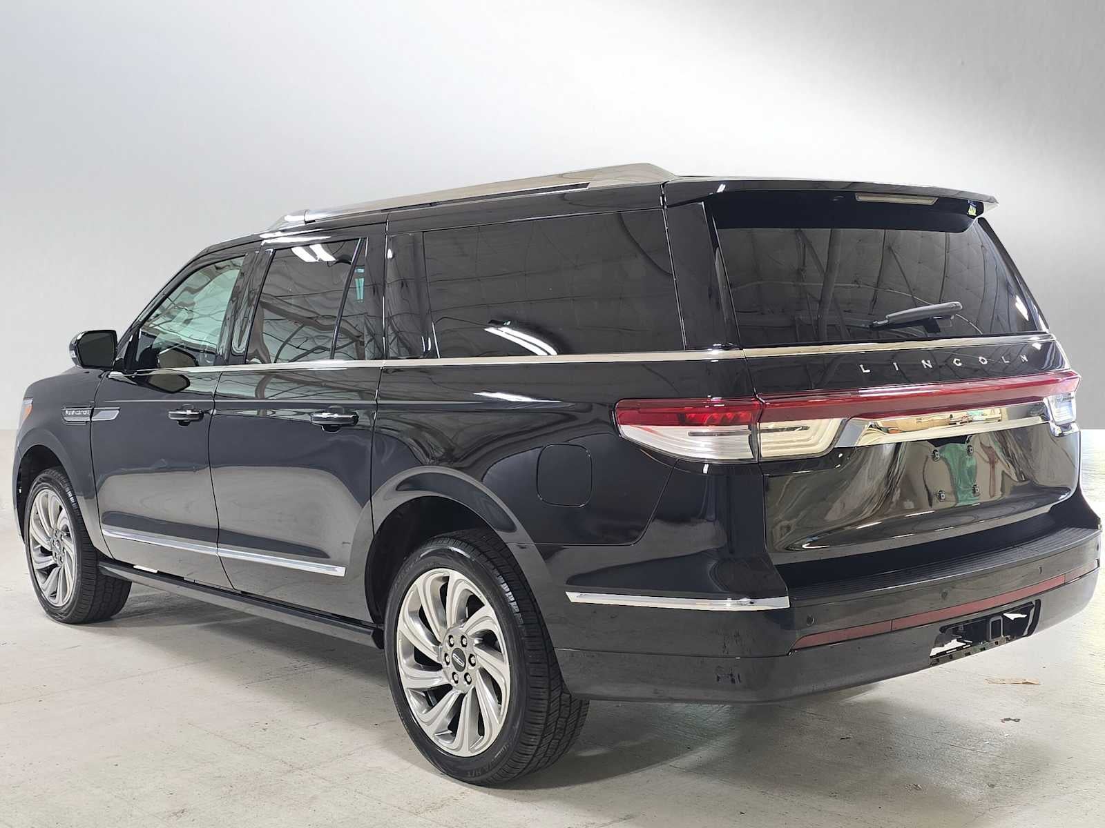 2024 Lincoln Navigator L Premiere