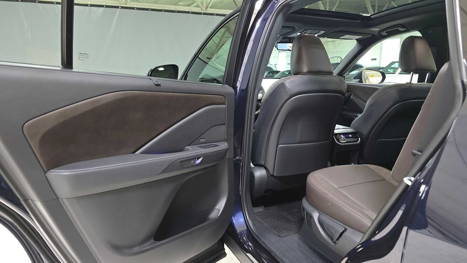 2025 Lexus TX Luxury