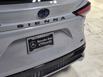 2025 Toyota Sienna XSE