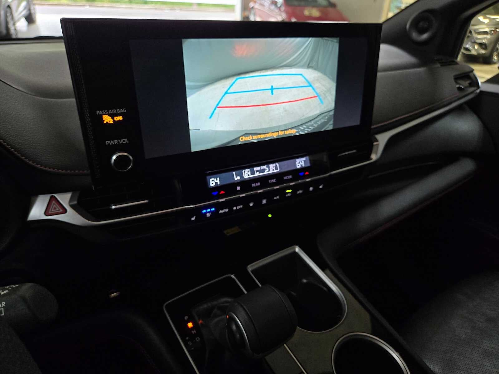 2025 Toyota Sienna XSE