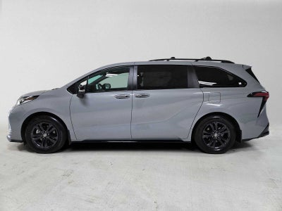 2025 Toyota Sienna XSE