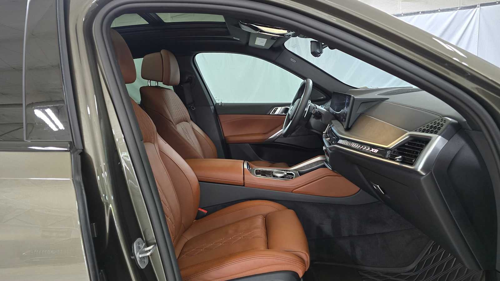 2025 BMW X6 xDrive40i xDrive40i