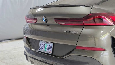 2025 BMW X6 xDrive40i xDrive40i