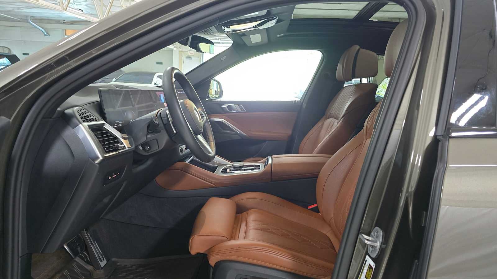 2025 BMW X6 xDrive40i xDrive40i