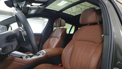 2025 BMW X6 xDrive40i xDrive40i