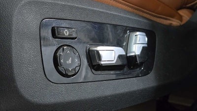 2025 BMW X6 xDrive40i xDrive40i