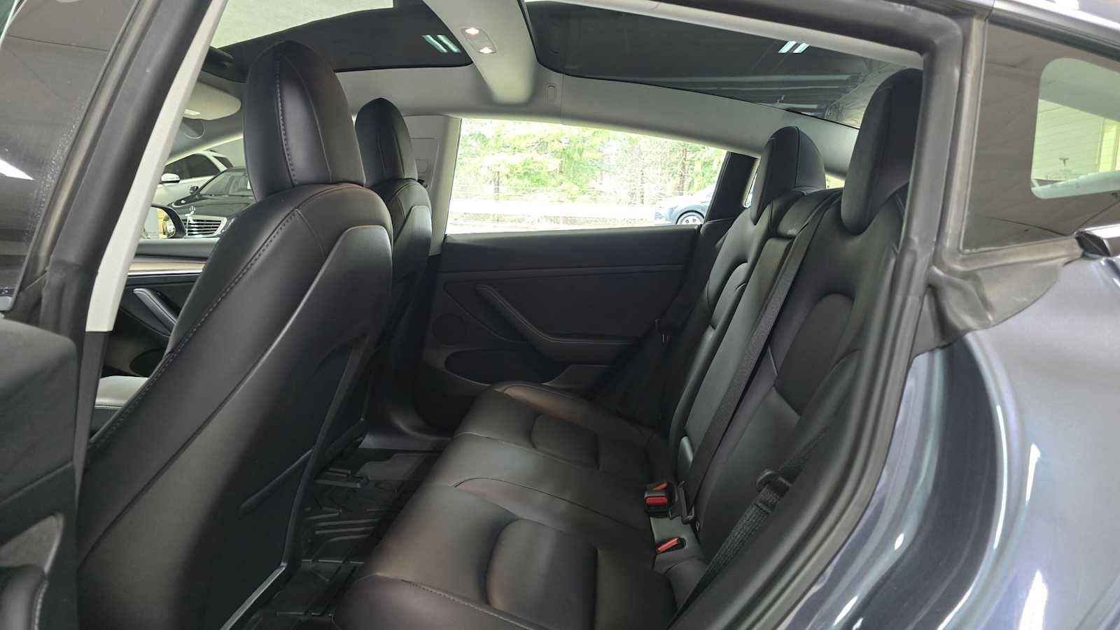 2023 Tesla Model 3 RWD