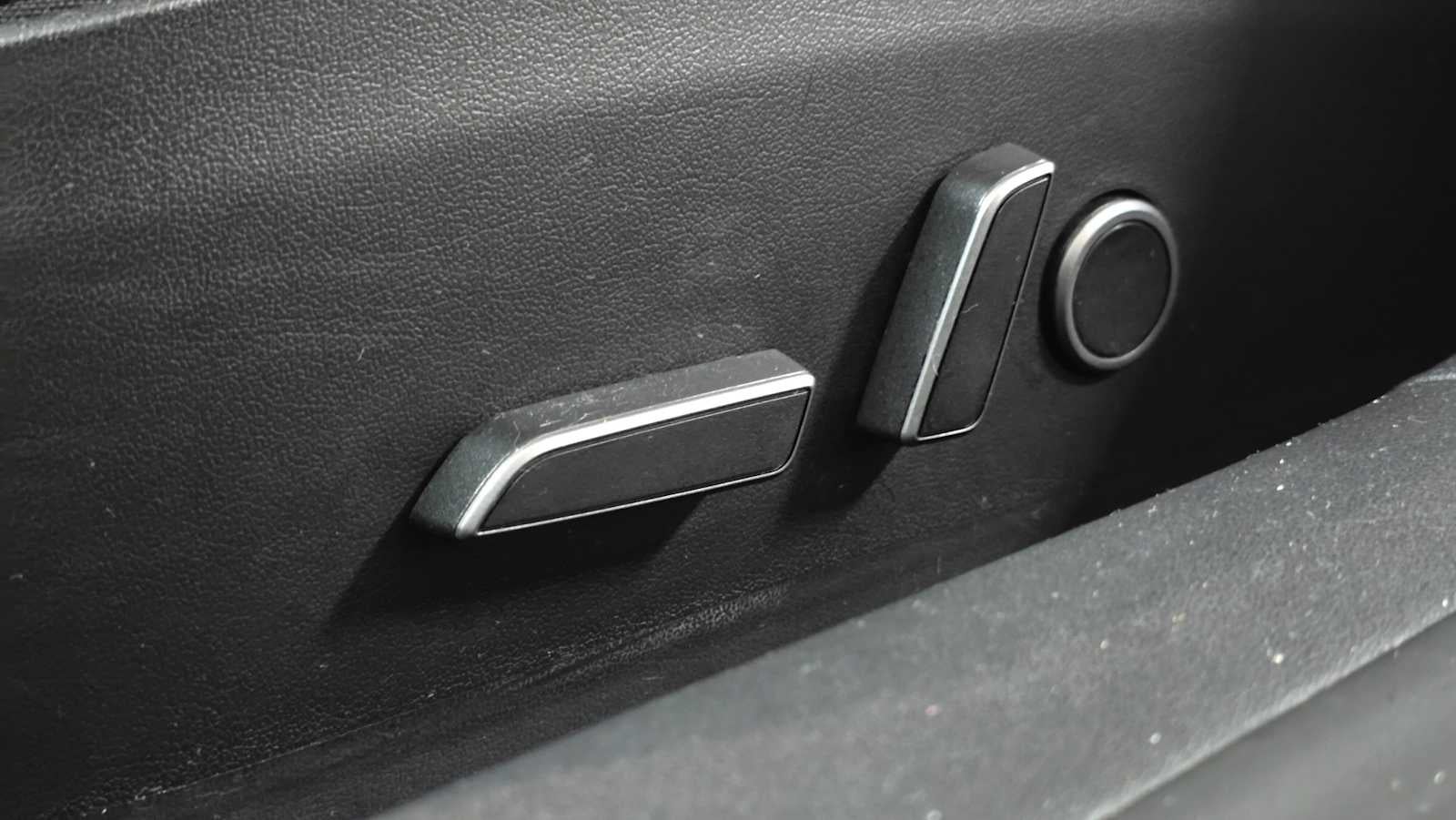 2023 Tesla Model 3 RWD