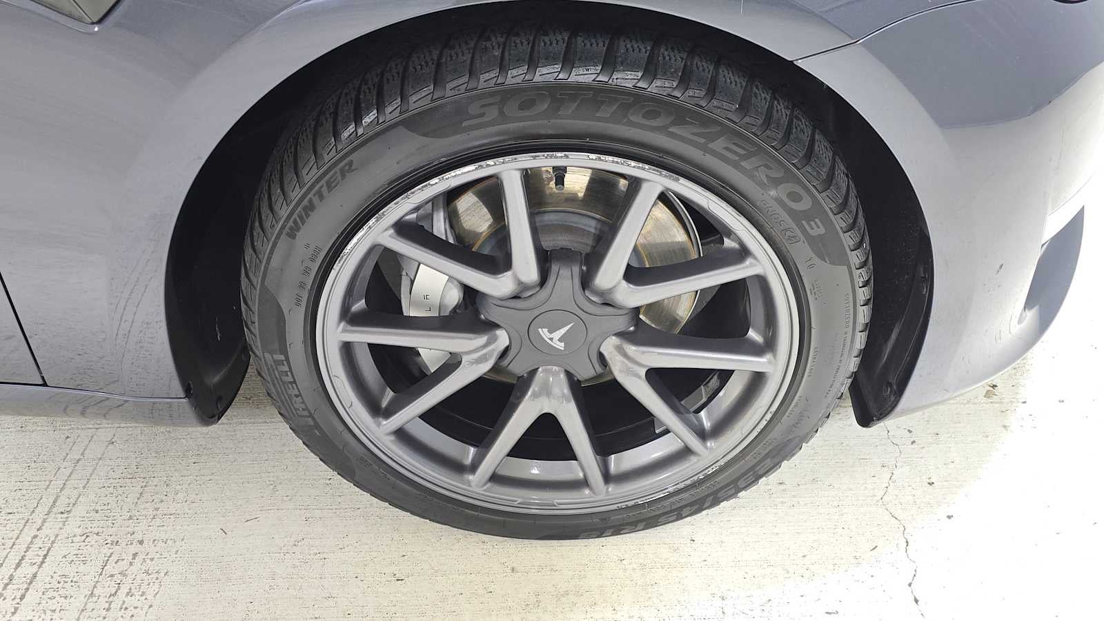 2023 Tesla Model 3 RWD