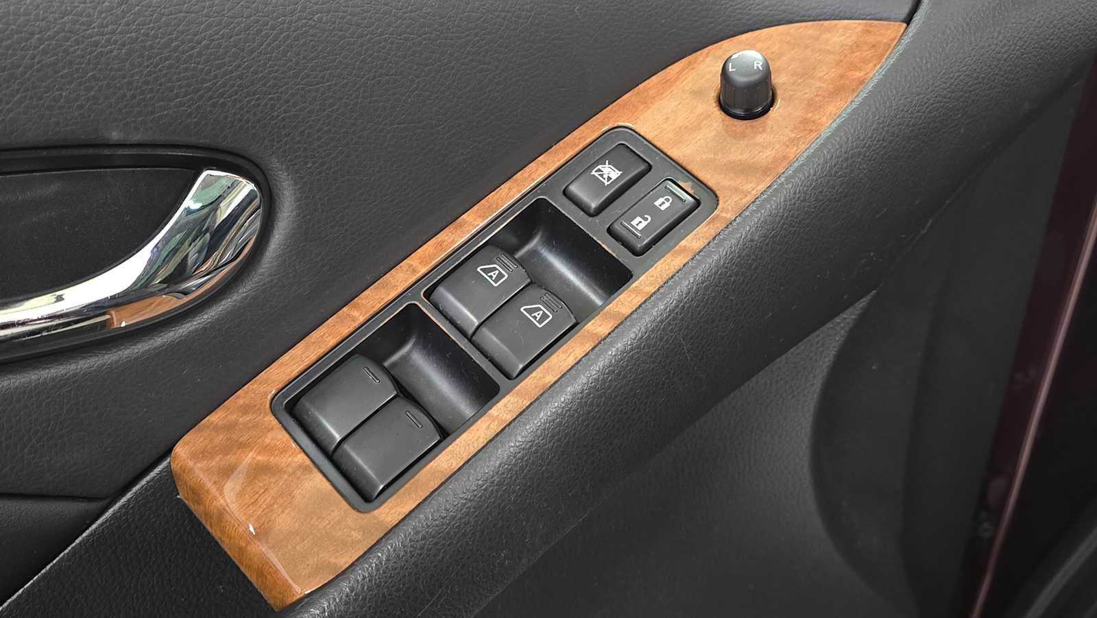 2014 Nissan Murano LE