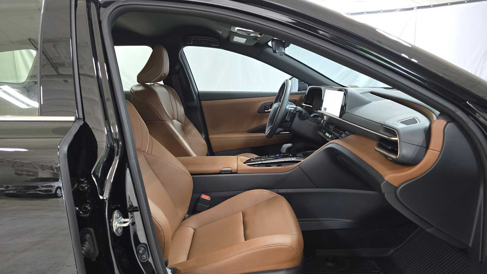 2025 Toyota Crown Signia XLE