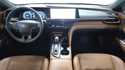 2025 Toyota Crown Signia XLE