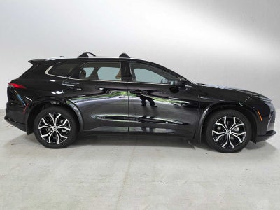 2025 Toyota Crown Signia XLE