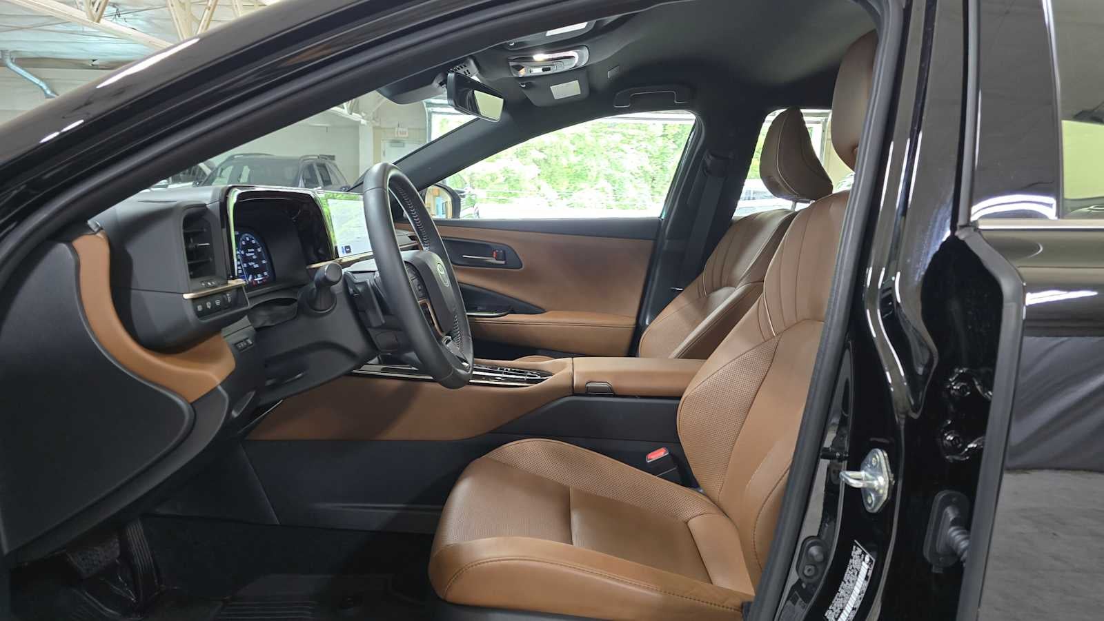 2025 Toyota Crown Signia XLE