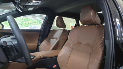 2025 Toyota Crown Signia XLE