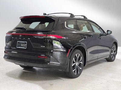 2025 Toyota Crown Signia XLE