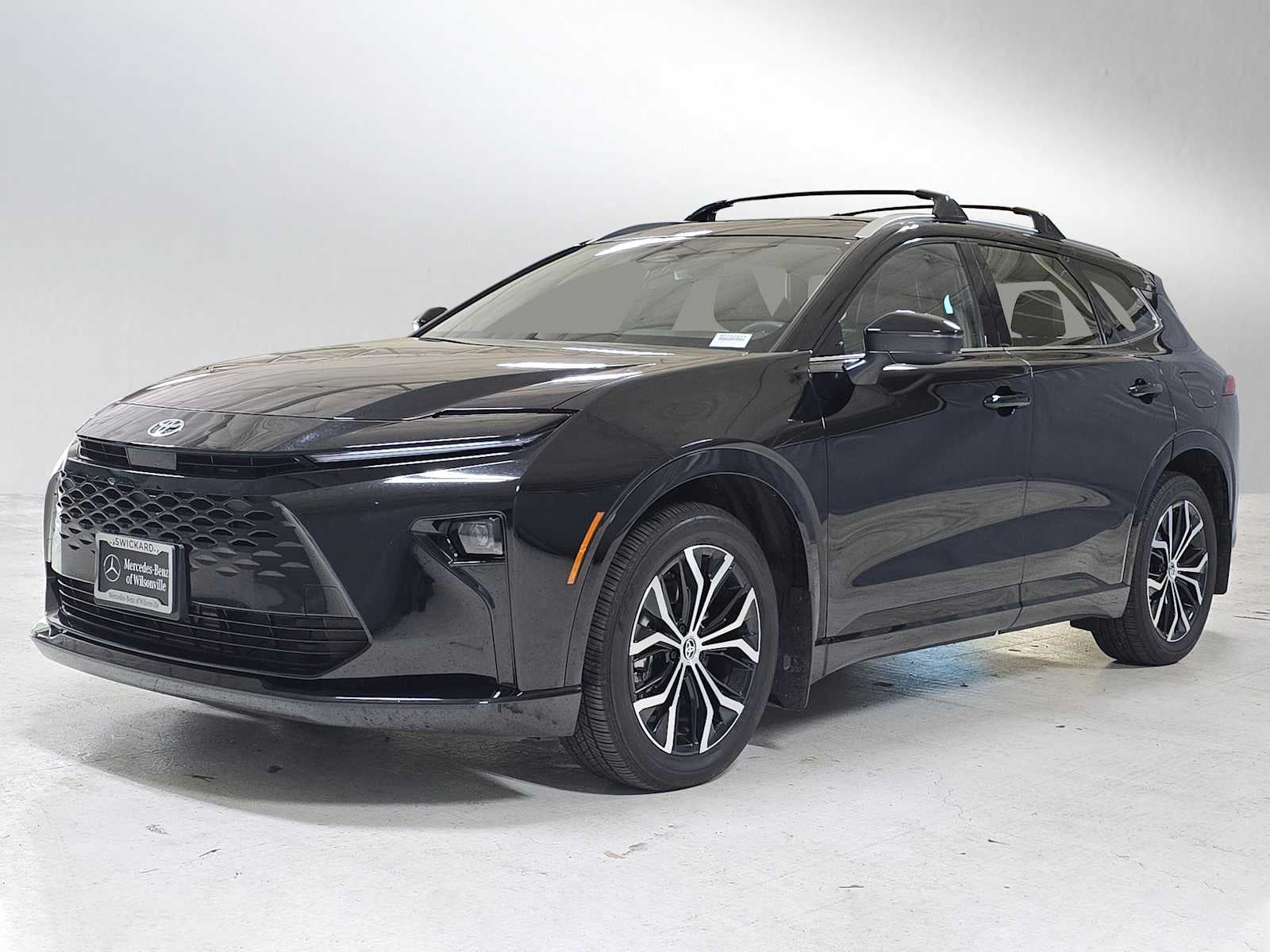 2025 Toyota Crown Signia XLE