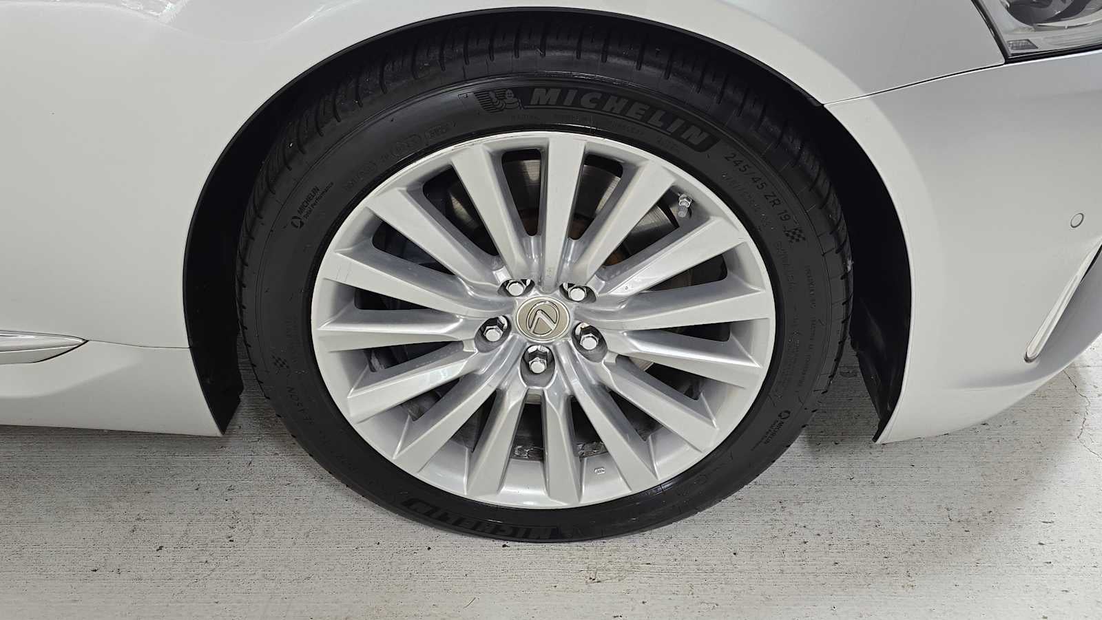2013 Lexus LS 460 4dr Sdn AWD