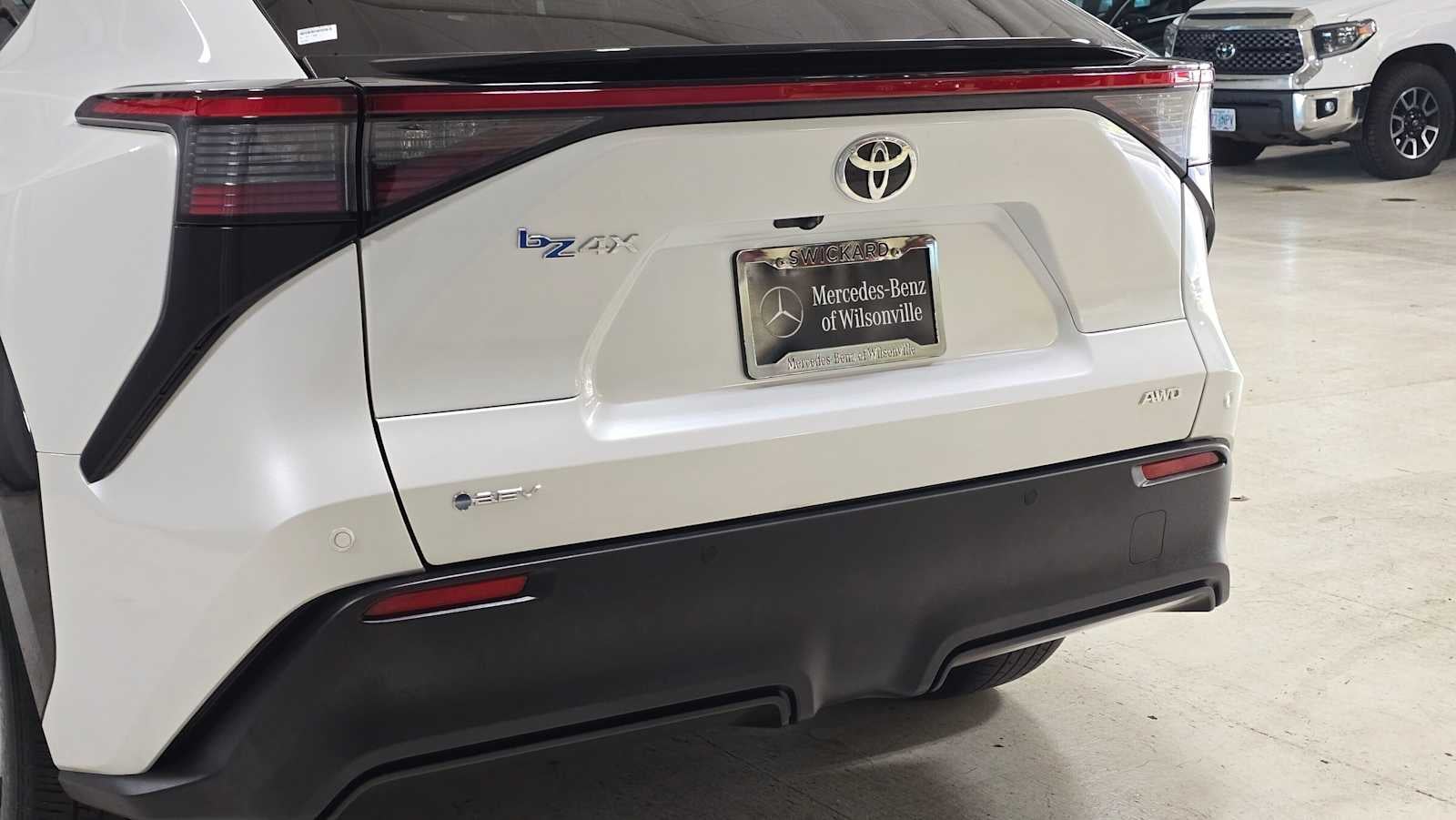 2024 Toyota bZ4X XLE