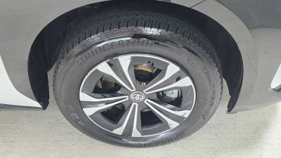 2024 Toyota bZ4X XLE