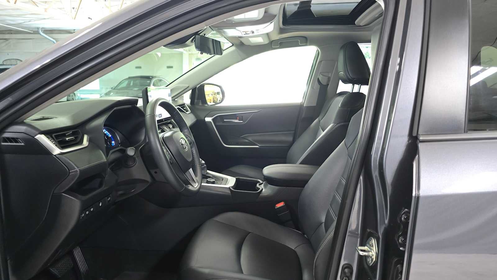 2025 Toyota RAV4 Hybrid XLE Premium