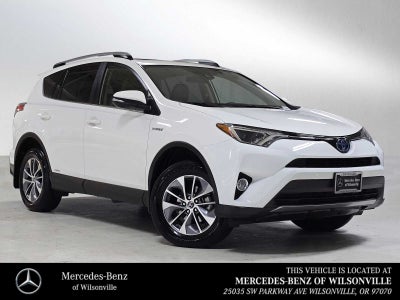 2017 Toyota RAV4 Hybrid XLE