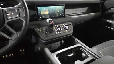 2023 Land Rover Defender X-Dynamic SE