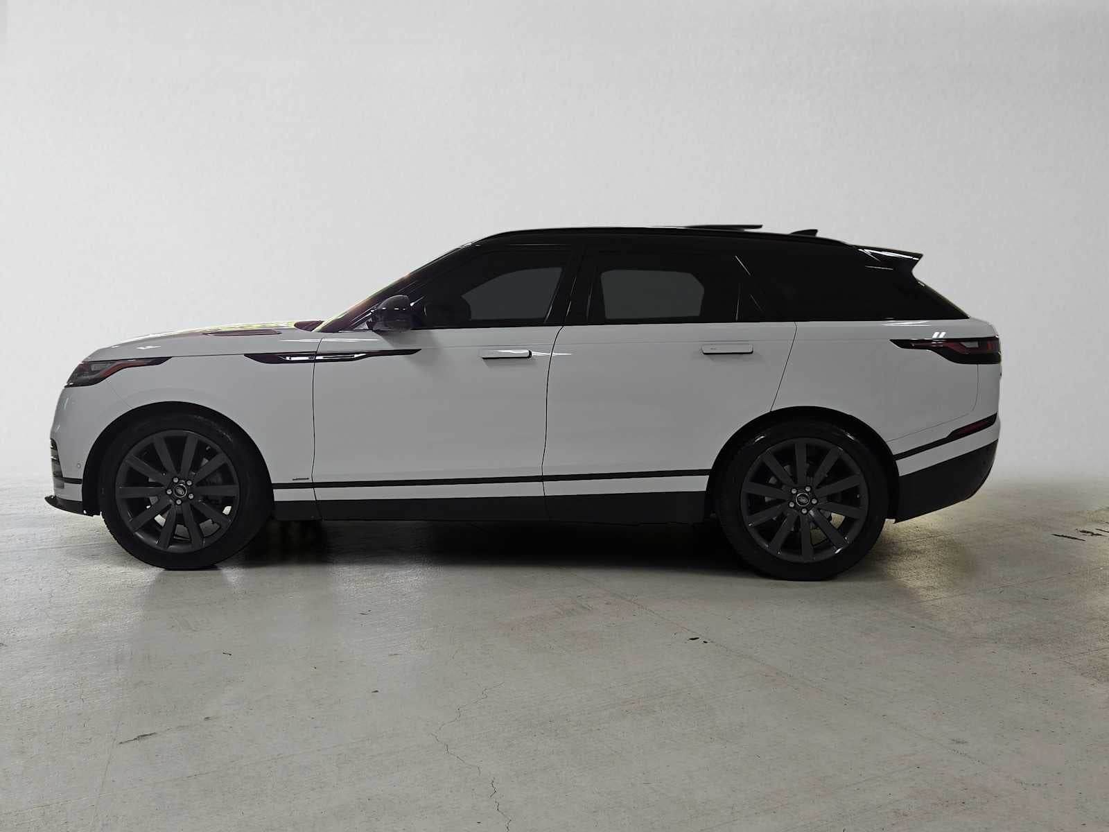 2019 Land Rover Range Rover Velar R-Dynamic HSE