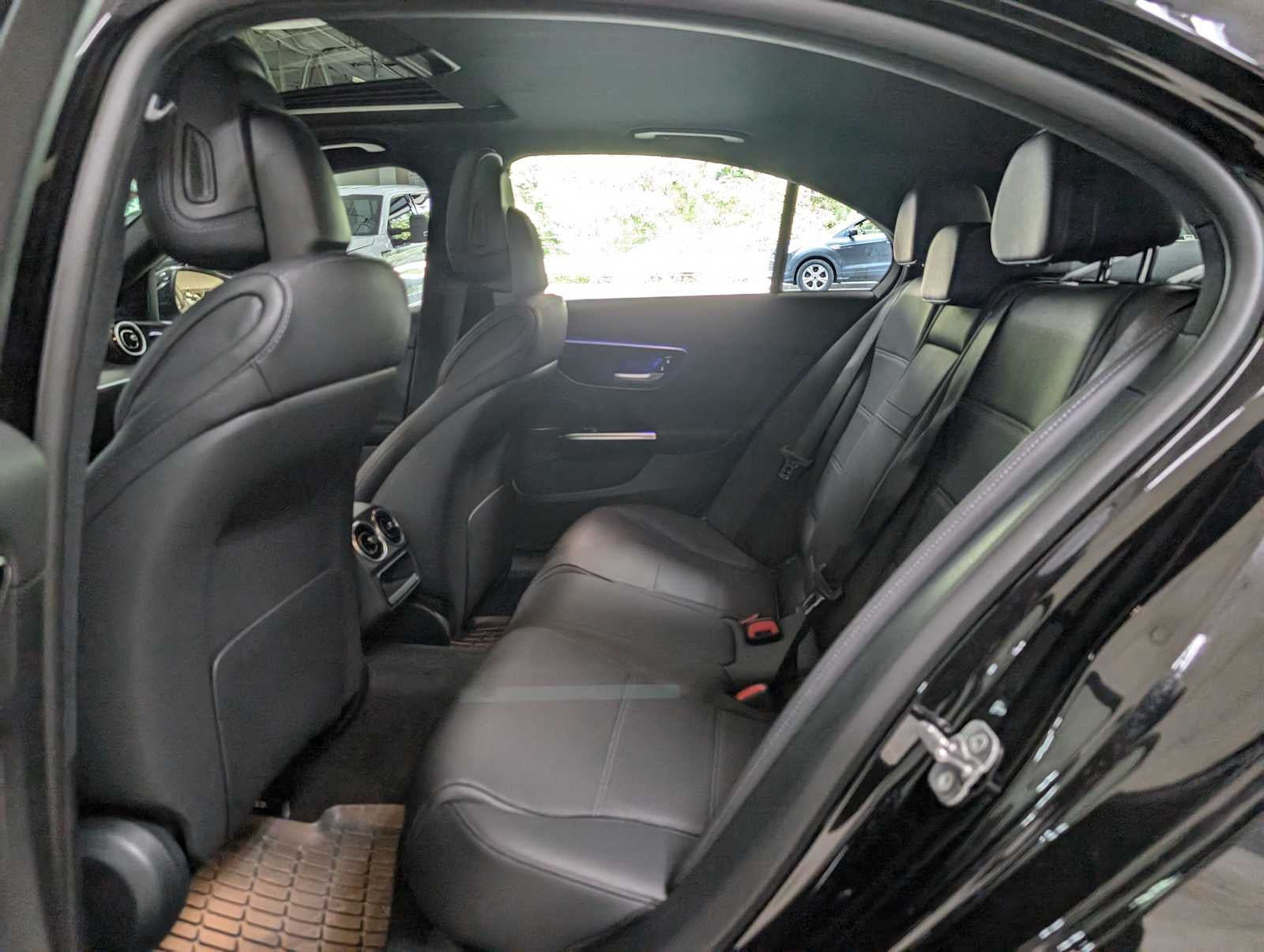 2025 Mercedes-Benz C 300 4MATIC® Sedan