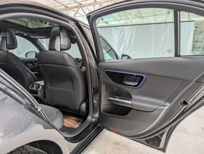 2025 Mercedes-Benz C 300 C 300