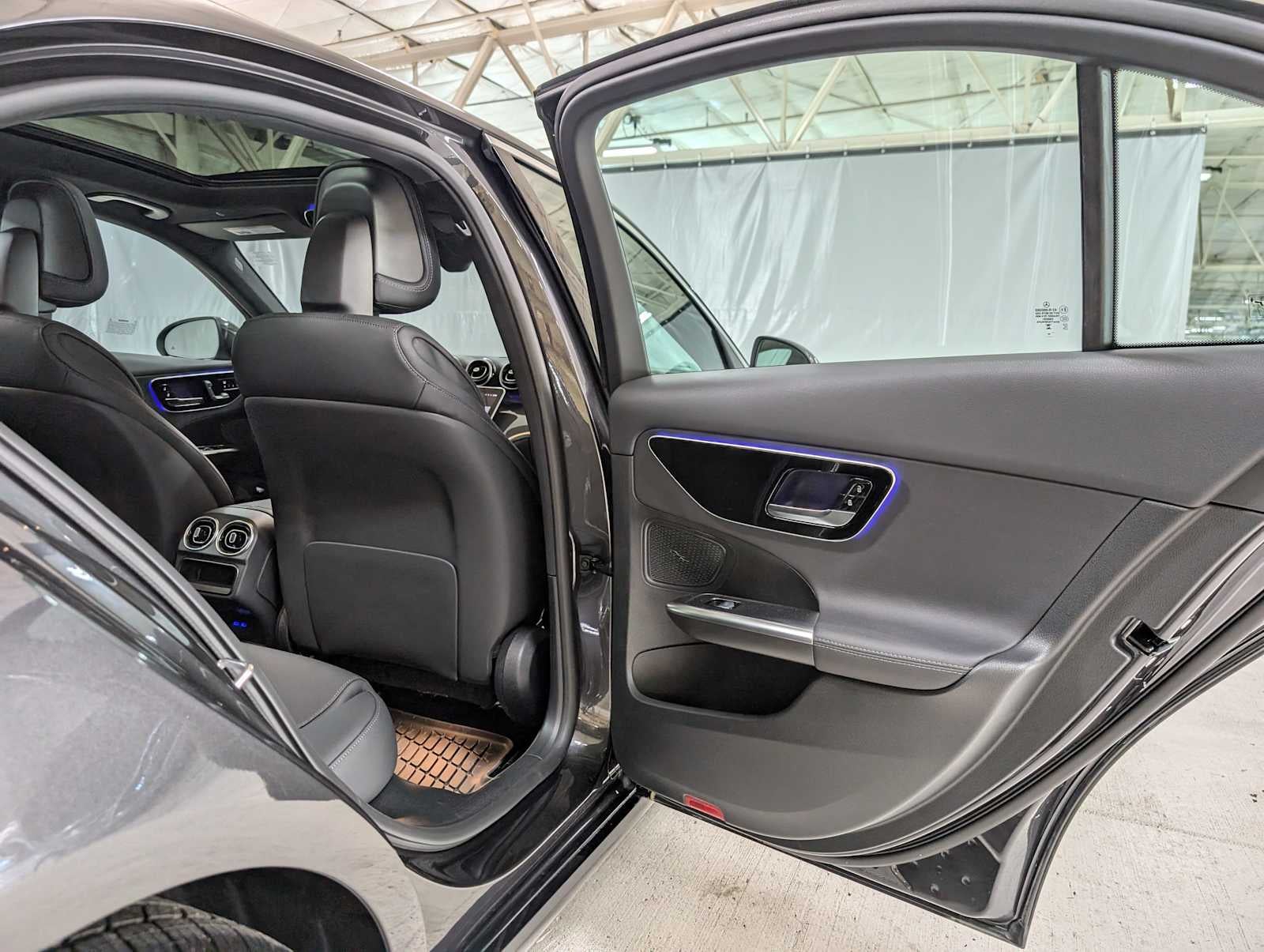 2025 Mercedes-Benz C 300 C 300